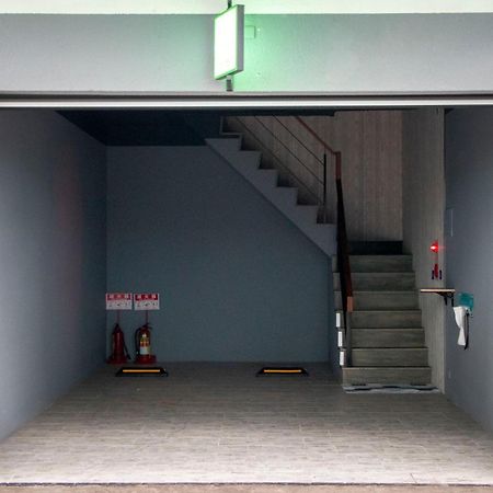 تايتشونغ Fifth Avenue Motel المظهر الخارجي الصورة