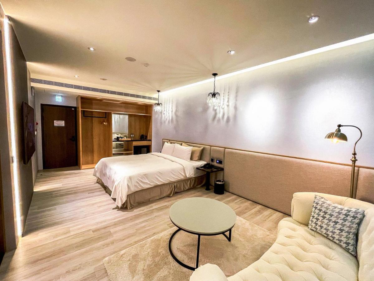 تايتشونغ Fifth Avenue Motel المظهر الخارجي الصورة